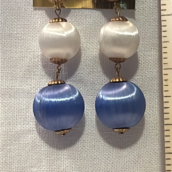 Vintage Silk Christmas Balls Earrings. - Picture 2 of 3